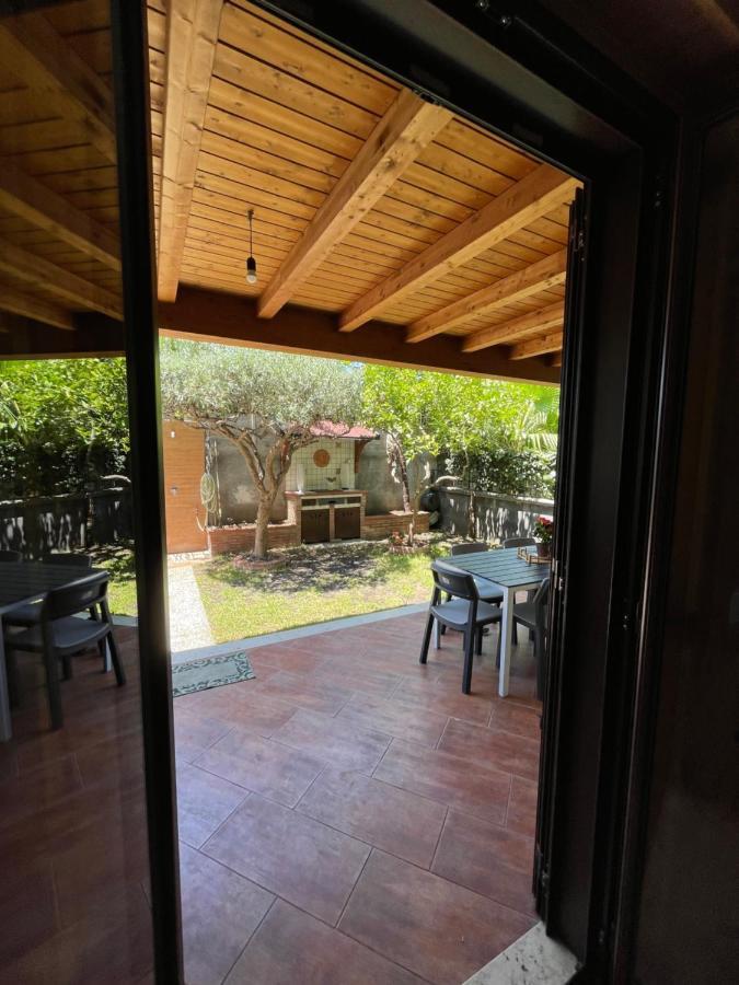 Villetta Climene Apartment จีอาร์ดีนี นักซอส ภายนอก รูปภาพ