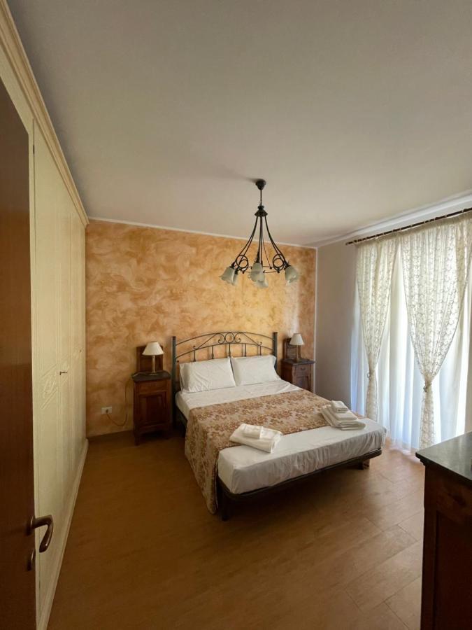 Villetta Climene Apartment จีอาร์ดีนี นักซอส ภายนอก รูปภาพ