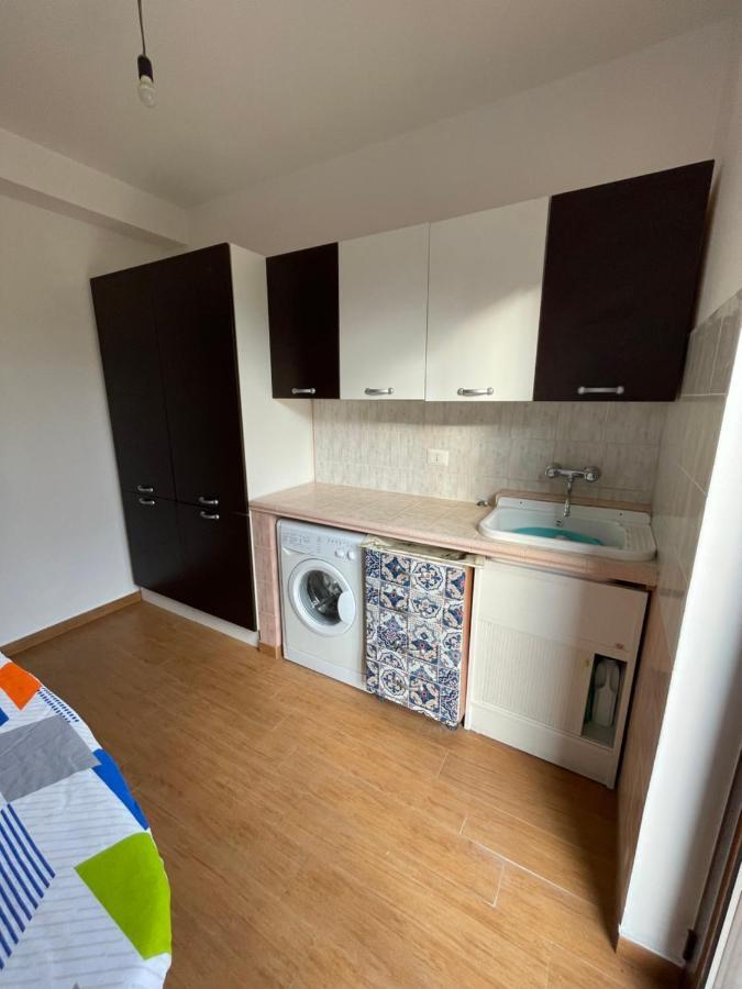 Villetta Climene Apartment จีอาร์ดีนี นักซอส ภายนอก รูปภาพ